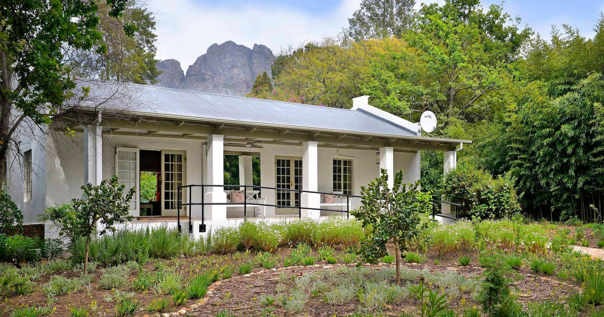 Boschendal Cottages Franschhoek Rhino Africa