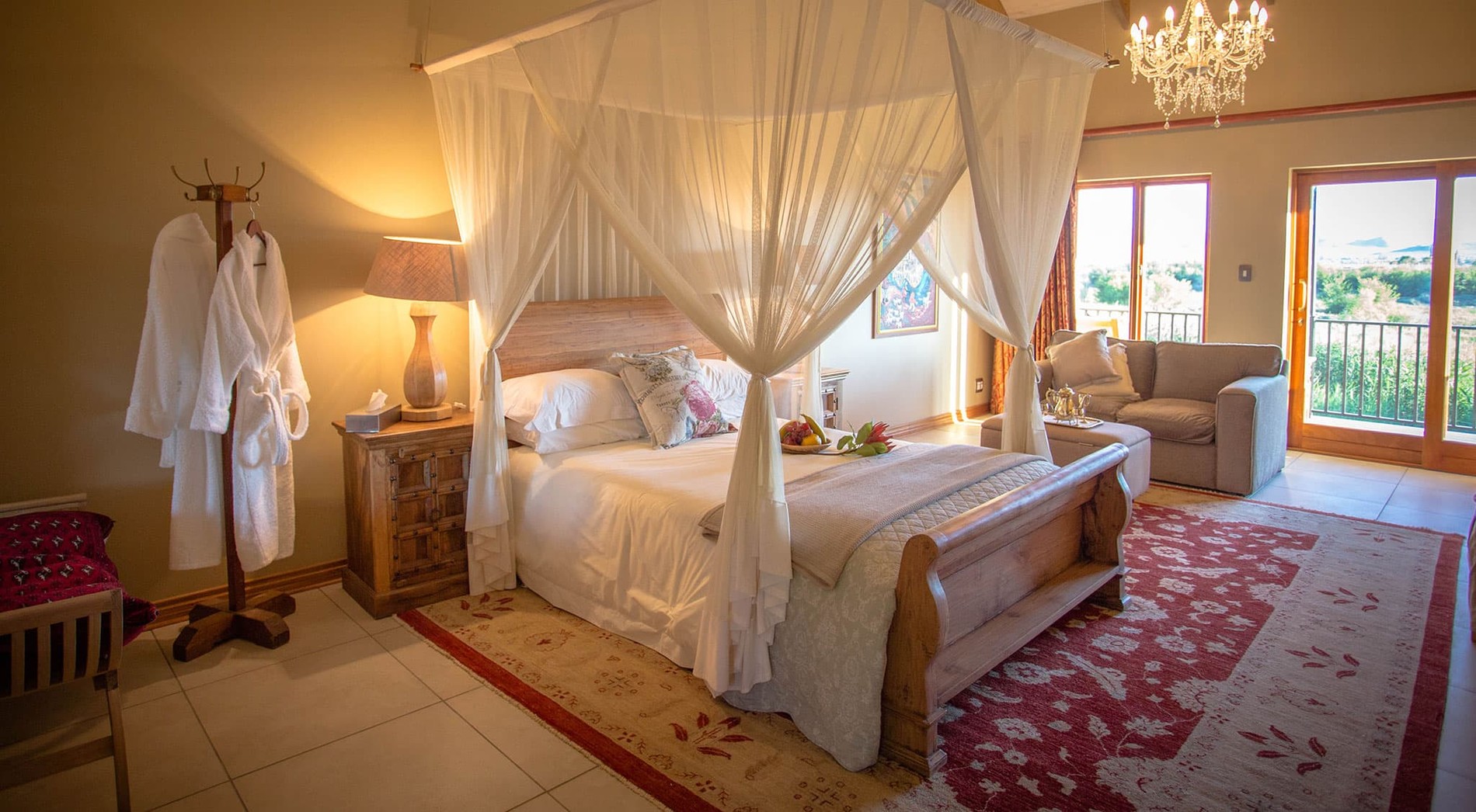 De Zeekoe Guest Farm Oudtshoorn Rhino Africa