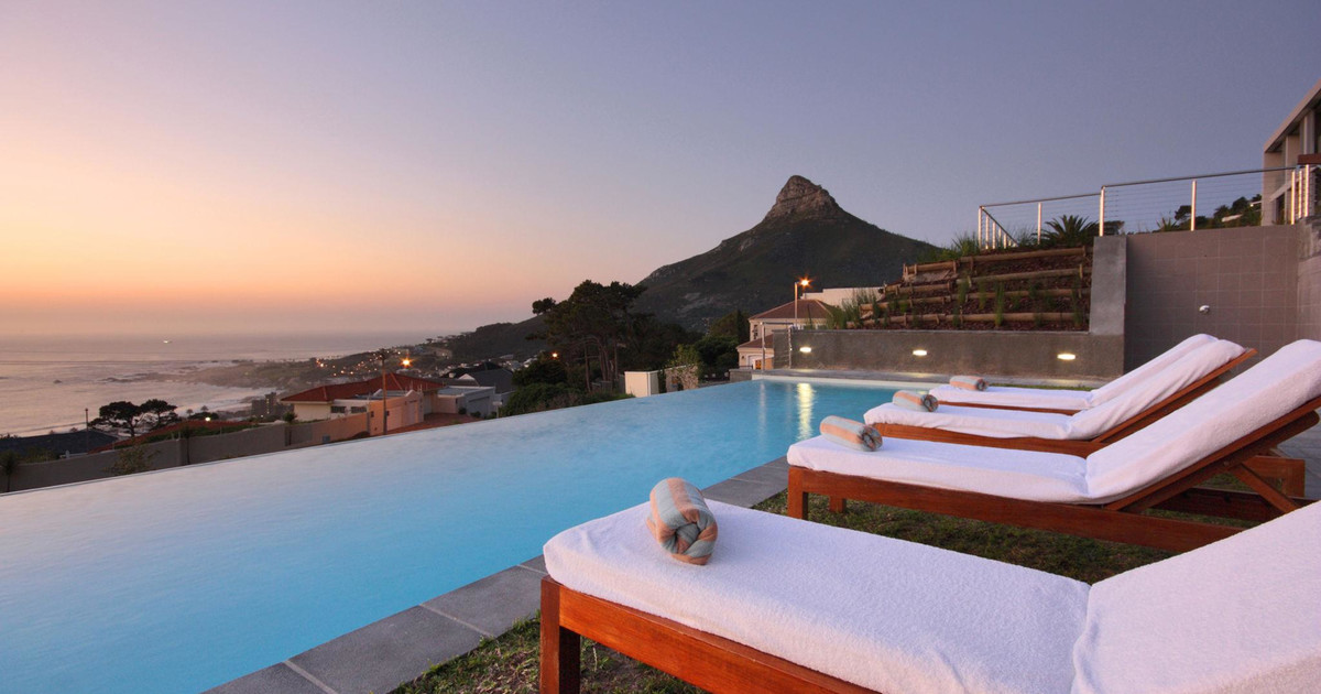 The Crystal Apartment Camps Bay Rhino Africa